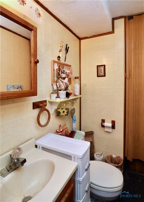Tiny photo for 5454 Brook Point Road, Toledo, OH 43611 (MLS # 6136235)