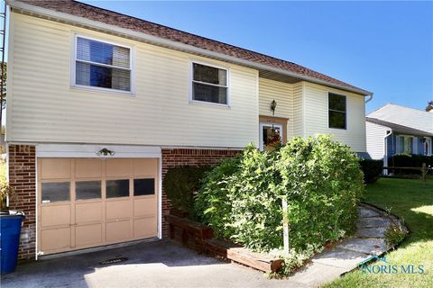 Tiny photo for 5454 Brook Point Road, Toledo, OH 43611 (MLS # 6136235)