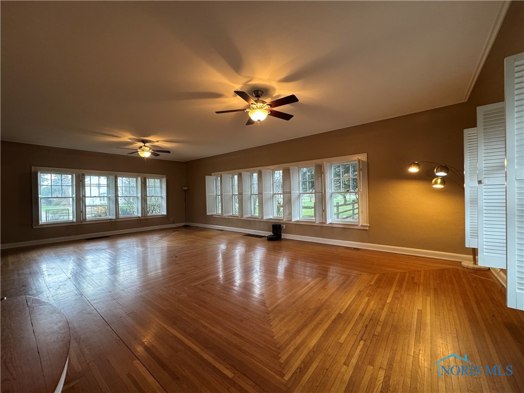 121 Eagle Point Drive, Rossford, Ohio image 13