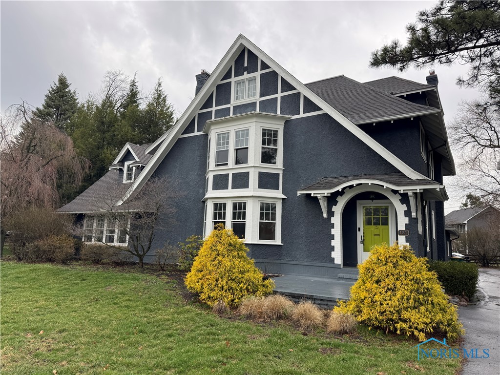 121 Eagle Point Drive, Rossford, Ohio image 1