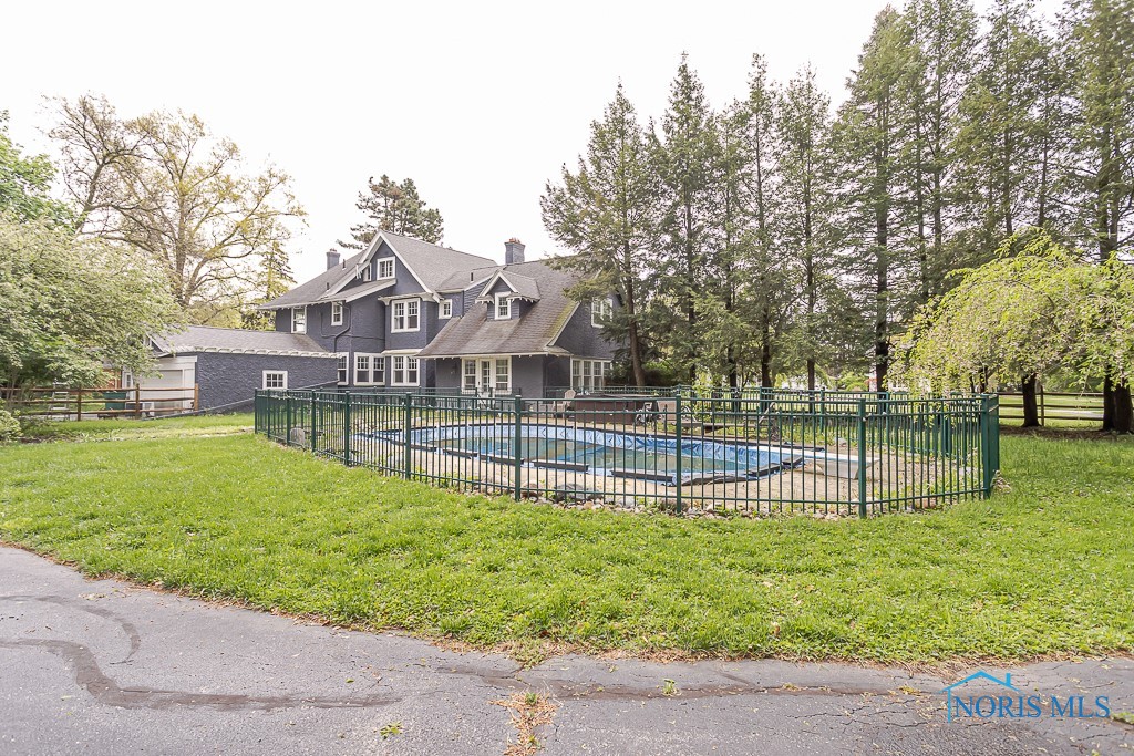 121 Eagle Point Drive, Rossford, Ohio image 43