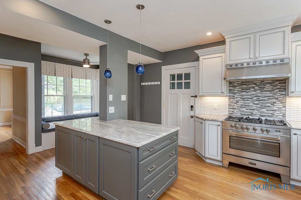 121 Eagle Point Drive, Rossford, Ohio image 12