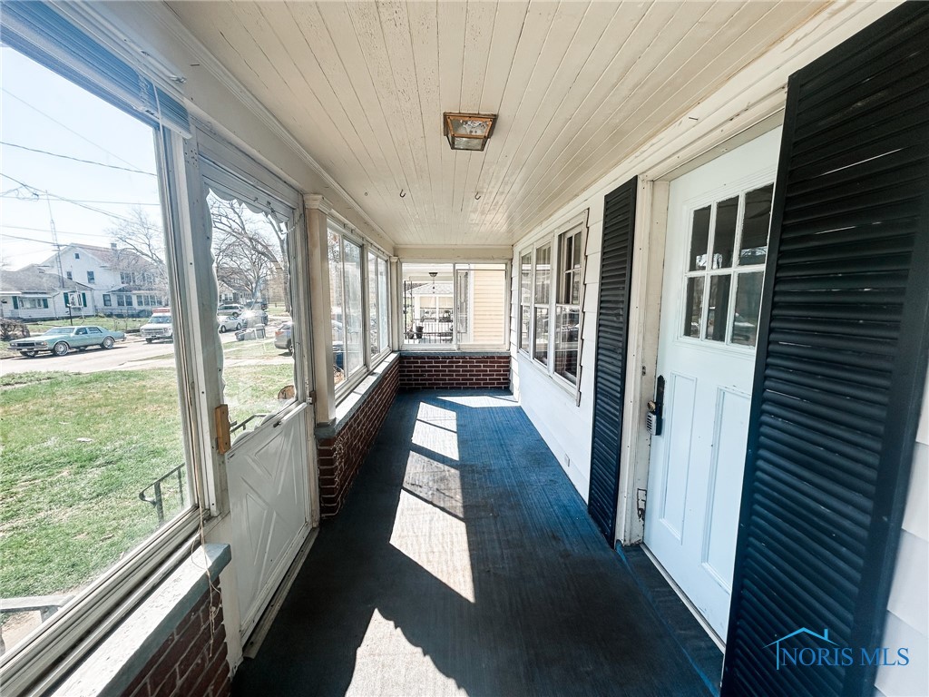 3527 Hazelhurst Avenue, Toledo, Ohio image 3