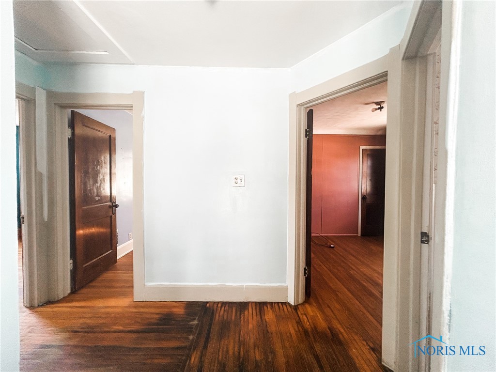 3527 Hazelhurst Avenue, Toledo, Ohio image 19