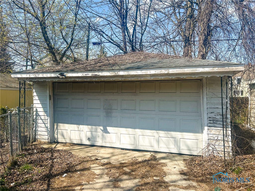 3527 Hazelhurst Avenue, Toledo, Ohio image 33