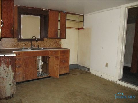 Tiny photo for 1109 Highland Avenue, Napoleon, OH 43545 (MLS # 6136439)