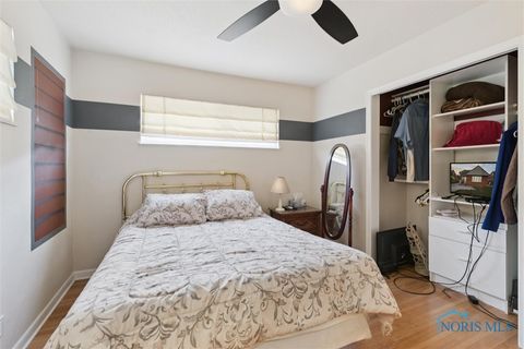 Tiny photo for 4113 S Detroit Avenue, Toledo, OH 43614 (MLS # 6136267)