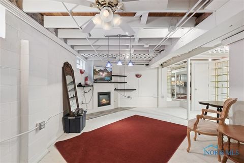 Tiny photo for 4113 S Detroit Avenue, Toledo, OH 43614 (MLS # 6136267)