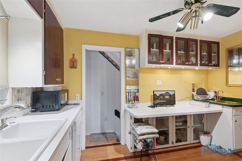 Tiny photo for 4113 S Detroit Avenue, Toledo, OH 43614 (MLS # 6136267)