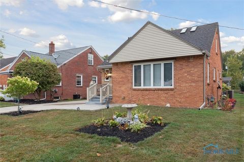 Tiny photo for 4113 S Detroit Avenue, Toledo, OH 43614 (MLS # 6136267)
