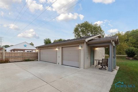 Tiny photo for 4113 S Detroit Avenue, Toledo, OH 43614 (MLS # 6136267)