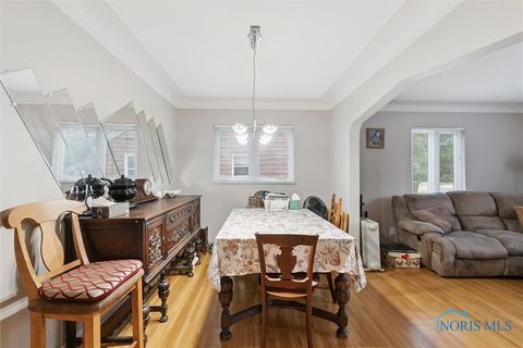 Tiny photo for 4113 S Detroit Avenue, Toledo, OH 43614 (MLS # 6136267)