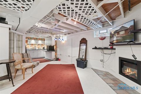 Tiny photo for 4113 S Detroit Avenue, Toledo, OH 43614 (MLS # 6136267)