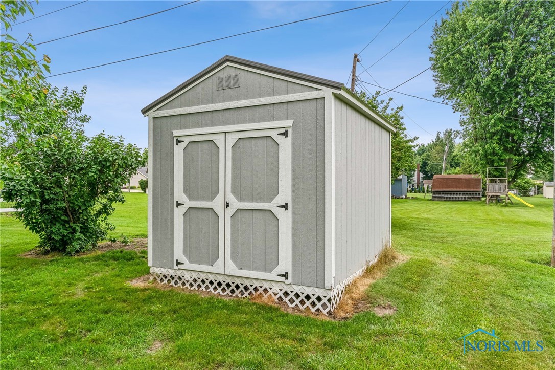 610 Westhaven Drive, Fostoria, Ohio image 30