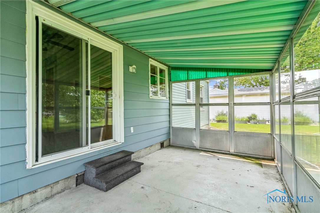 610 Westhaven Drive, Fostoria, Ohio image 27