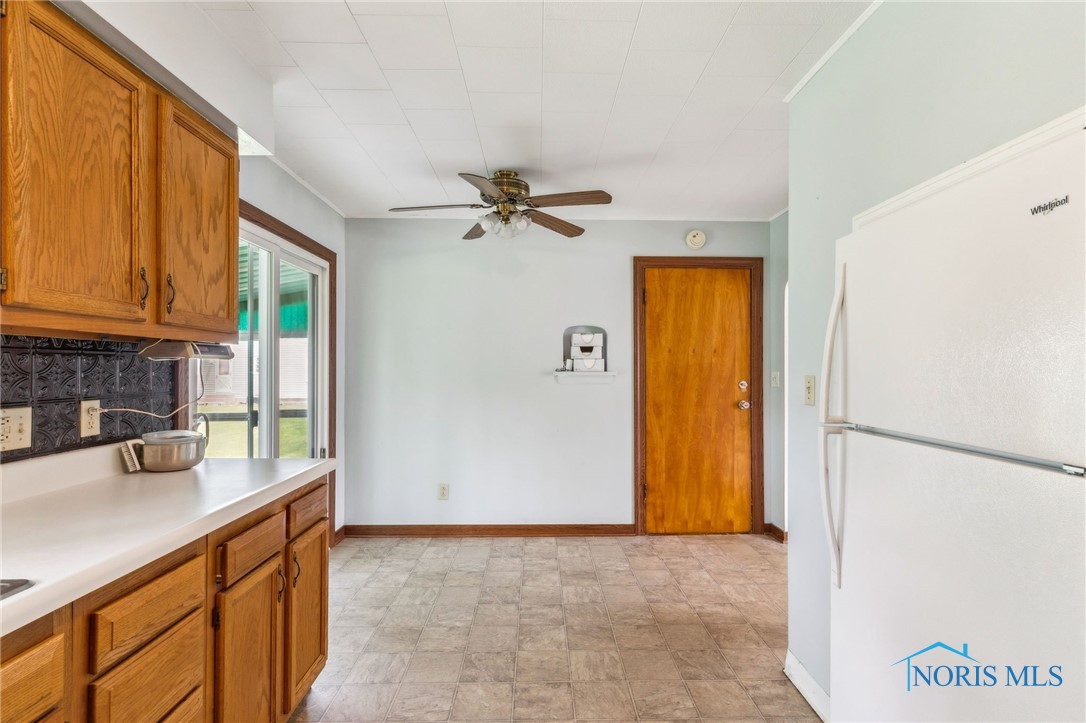 610 Westhaven Drive, Fostoria, Ohio image 13