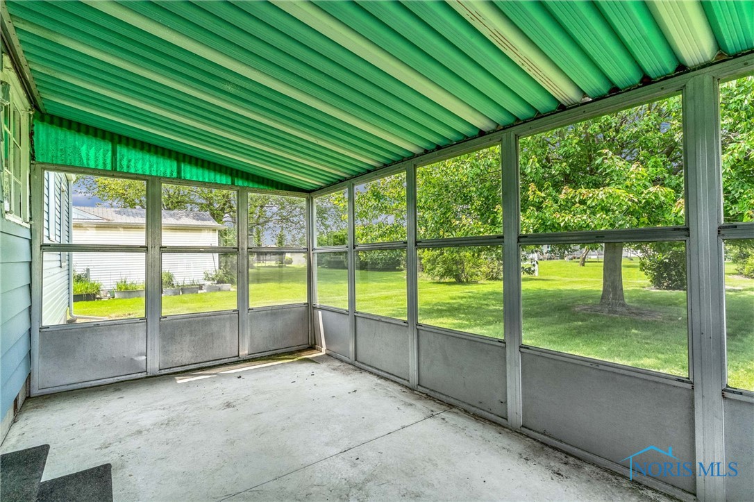 610 Westhaven Drive, Fostoria, Ohio image 26