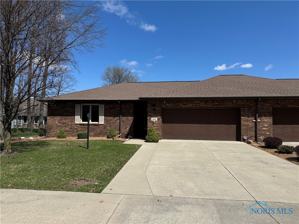 602 Wood Cree Court, Defiance, Ohio image 1