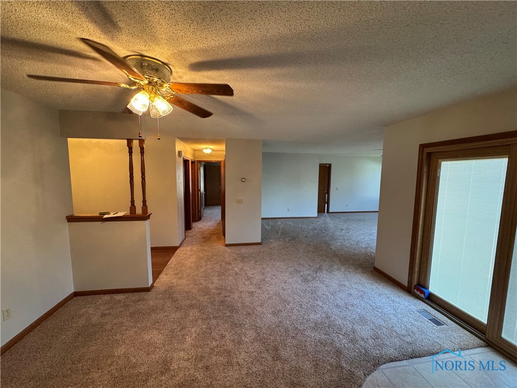 602 Wood Cree Court, Defiance, Ohio image 2