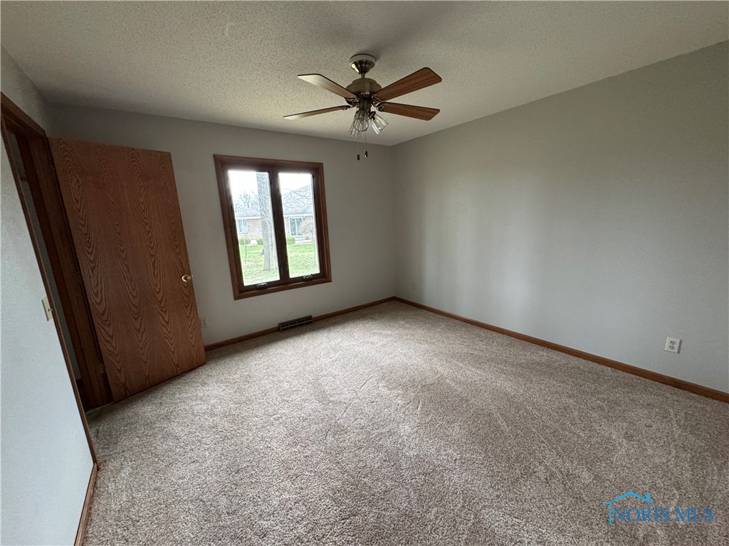 602 Wood Cree Court, Defiance, Ohio image 13