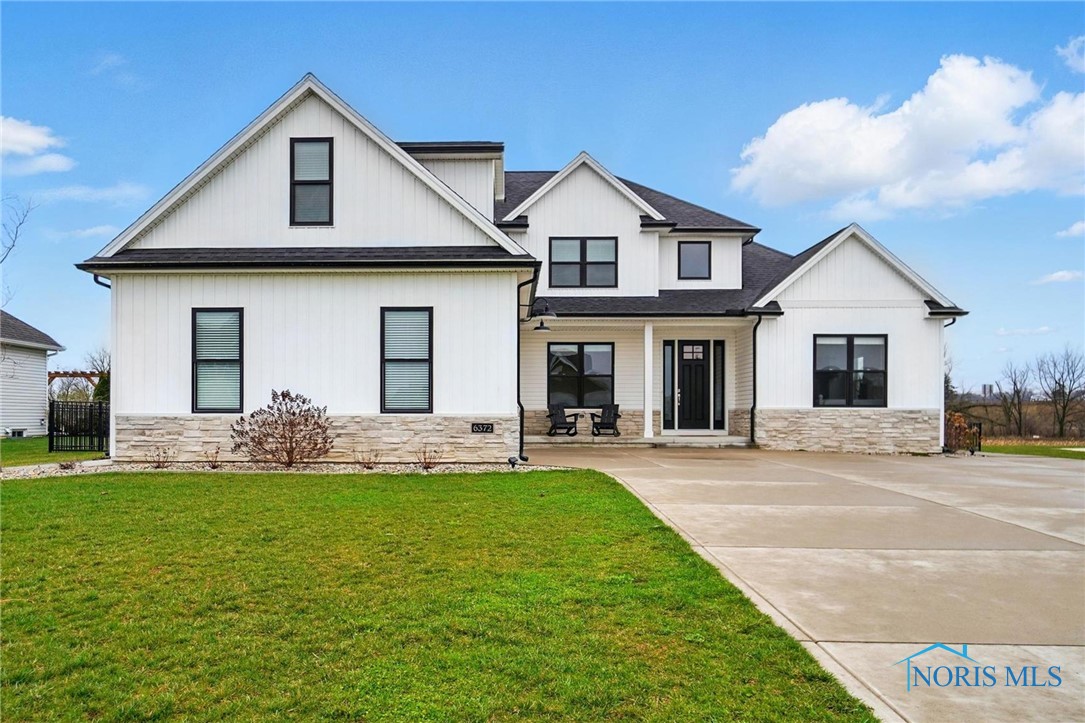6372 Glen Gary Woods, Waterville, Ohio image 2
