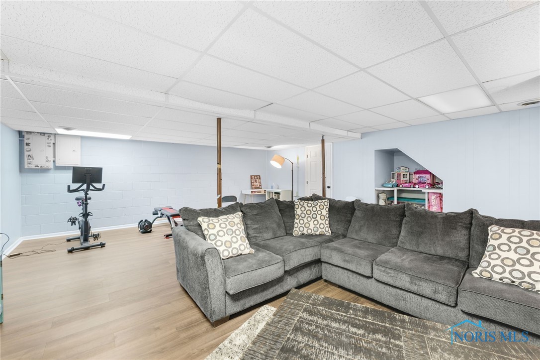 521 Erie Court, Bowling Green, Ohio image 33