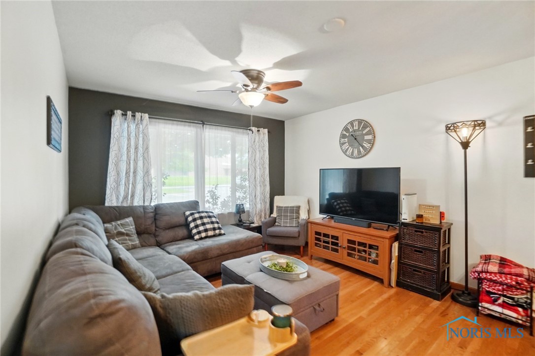 402 N Grand Avenue, Ada, Ohio image 19
