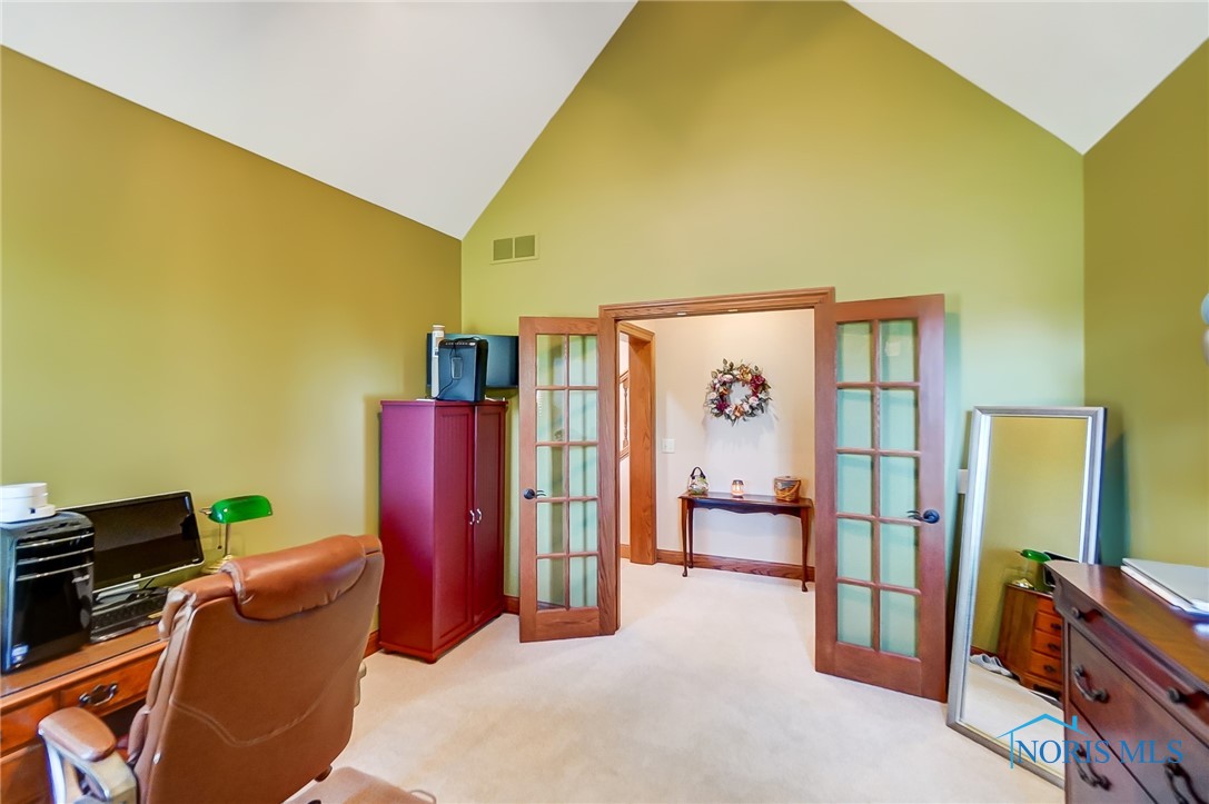 660 Meadowview Drive, Findlay, Ohio image 7