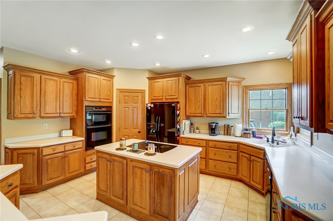 660 Meadowview Drive, Findlay, Ohio image 15