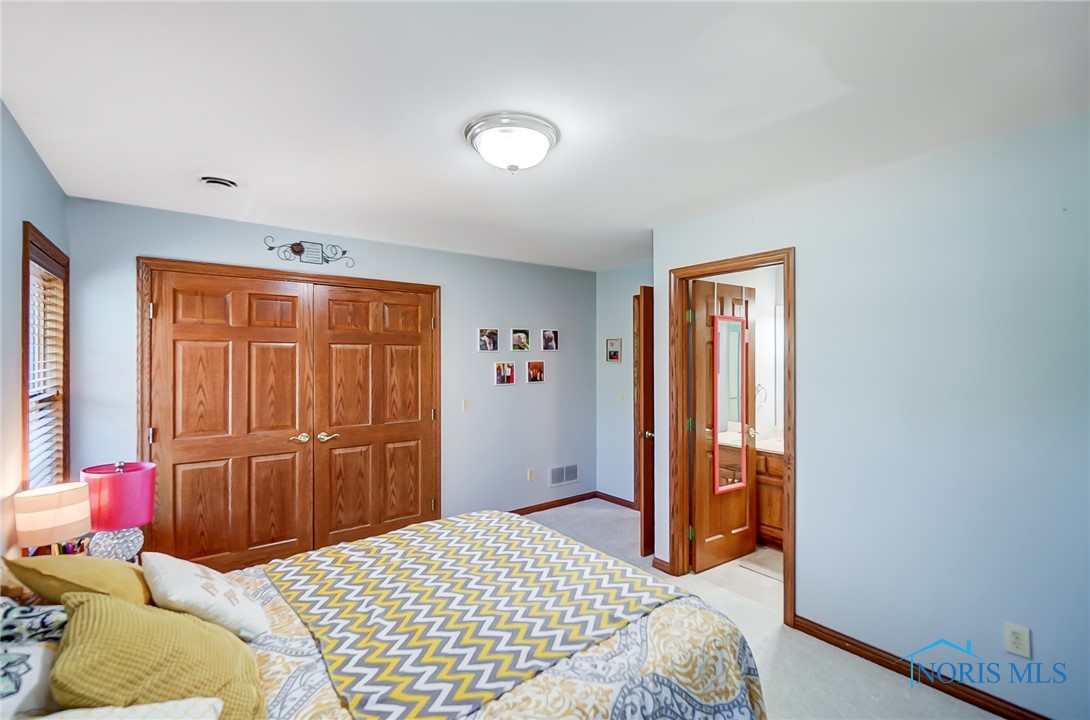 660 Meadowview Drive, Findlay, Ohio image 22