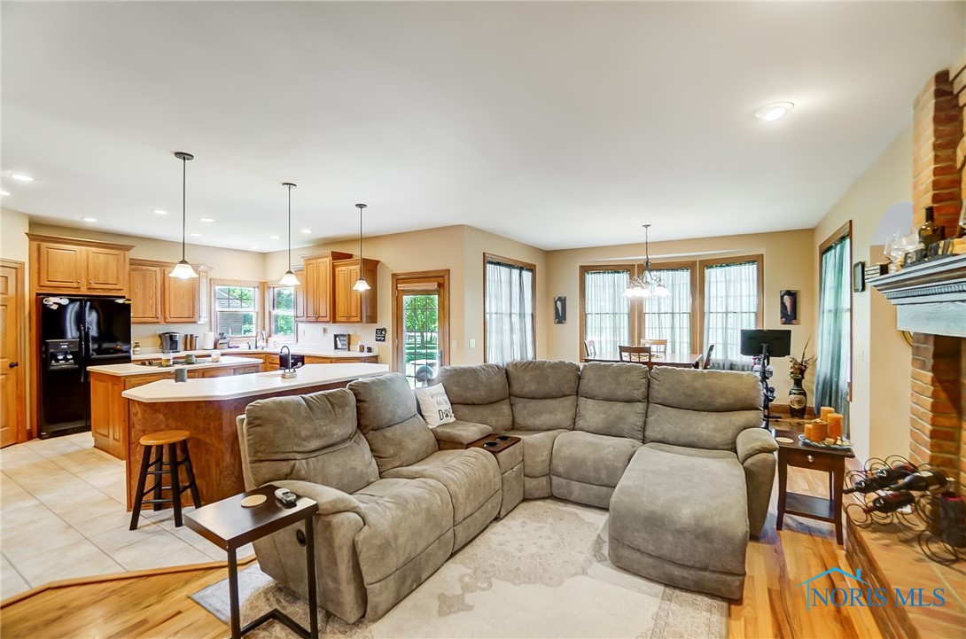 660 Meadowview Drive, Findlay, Ohio image 12