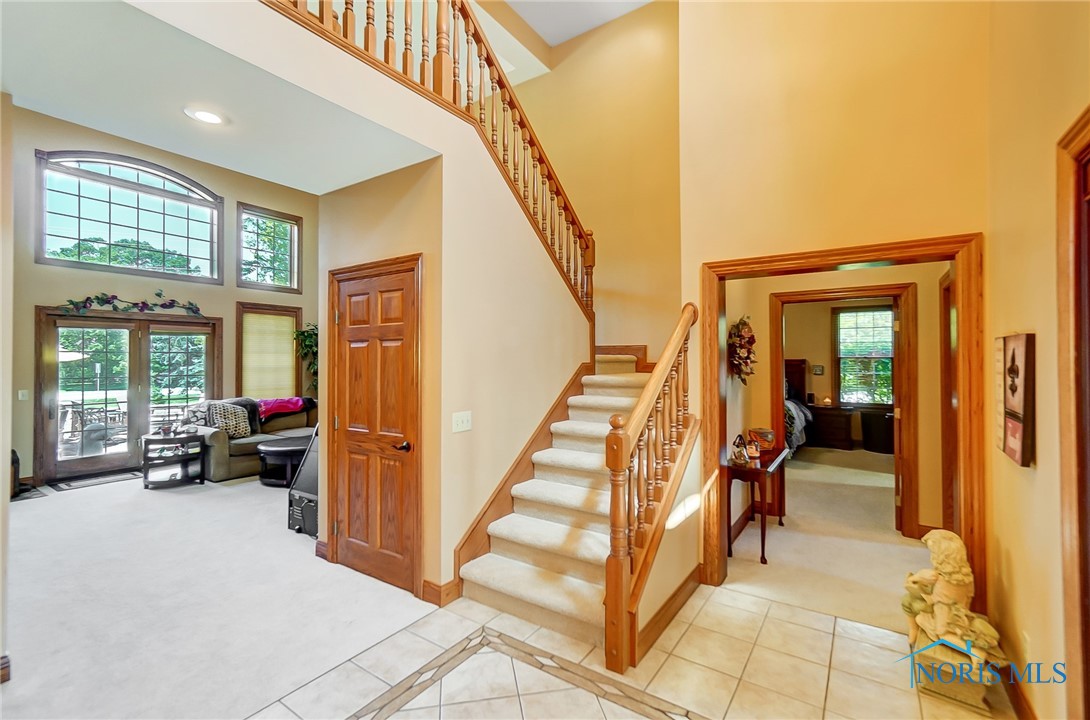 660 Meadowview Drive, Findlay, Ohio image 4