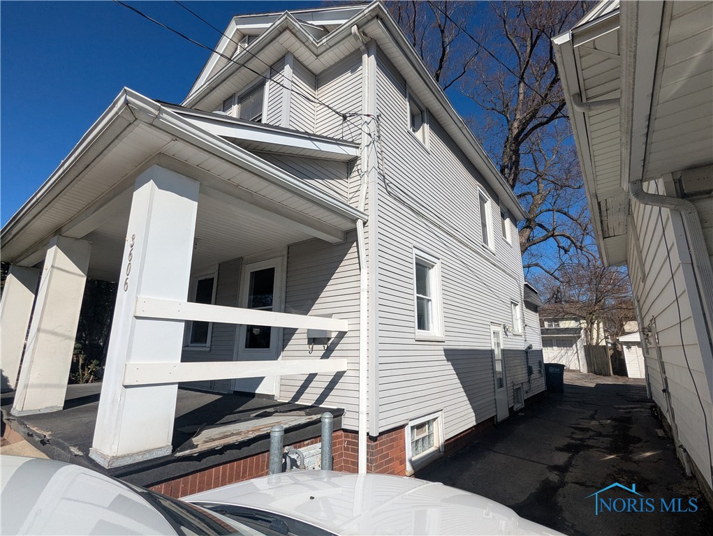 3606 Hoiles Avenue, Toledo, Ohio image 2