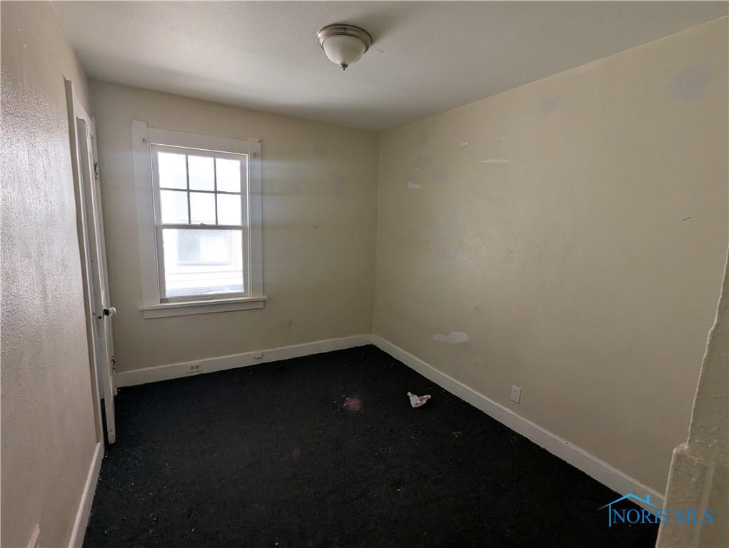 3606 Hoiles Avenue, Toledo, Ohio image 12