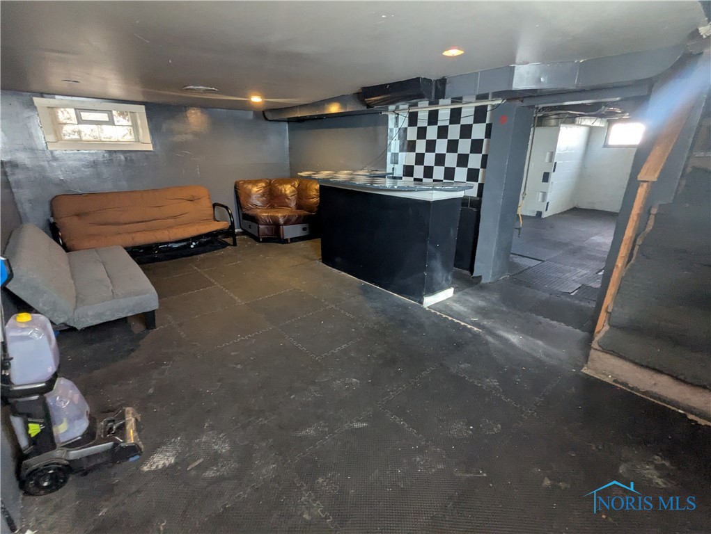 3606 Hoiles Avenue, Toledo, Ohio image 14