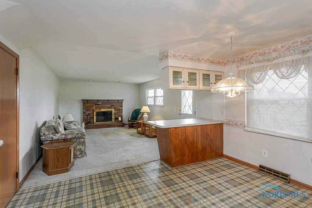 400 Orchard View Drive, Maumee, Ohio image 17