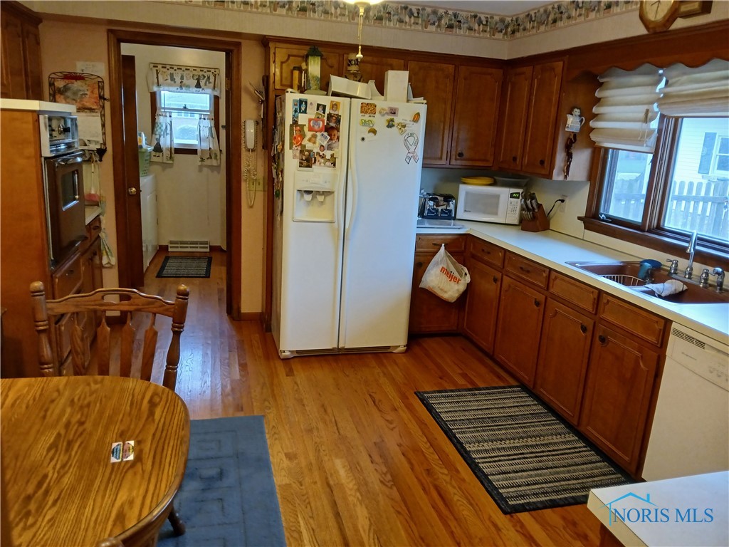 5328 Orchard Place, Northwood, Ohio image 13