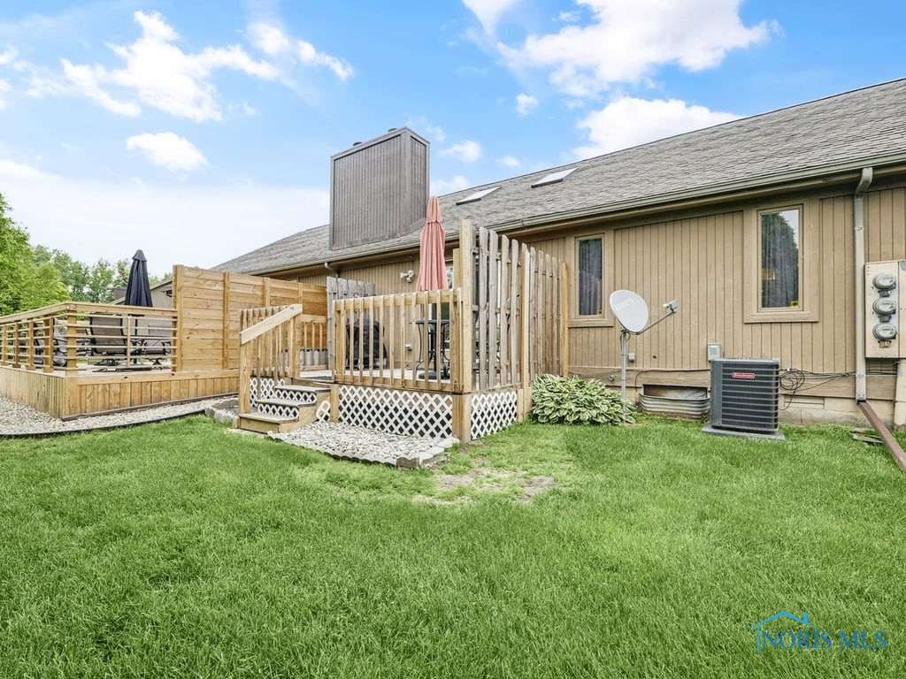 1104 Bernath Parkway, Toledo, Ohio image 37