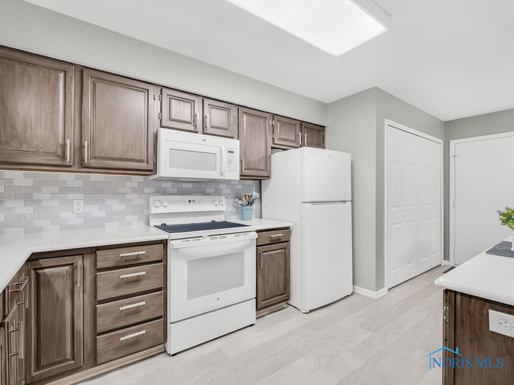 1104 Bernath Parkway, Toledo, Ohio image 12