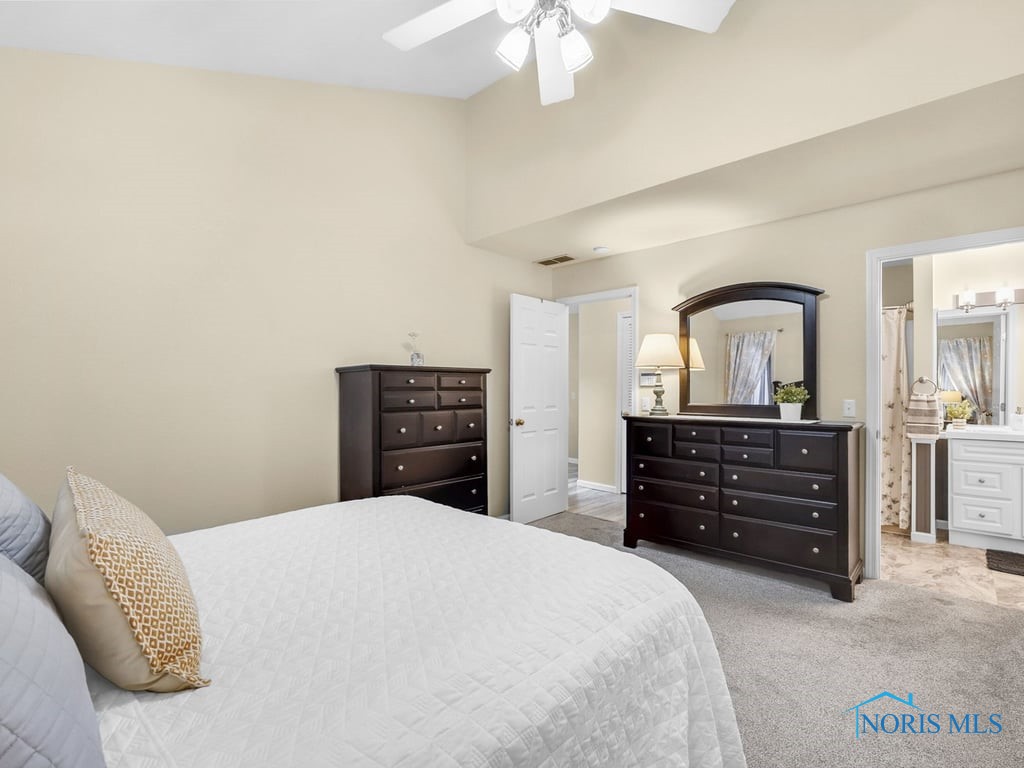 1104 Bernath Parkway, Toledo, Ohio image 24