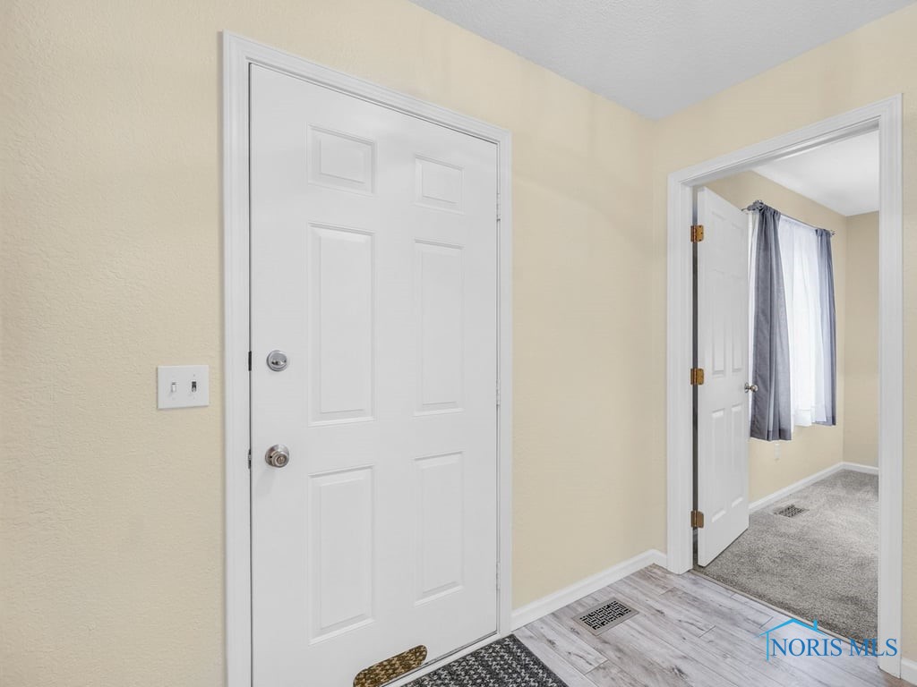 1104 Bernath Parkway, Toledo, Ohio image 5