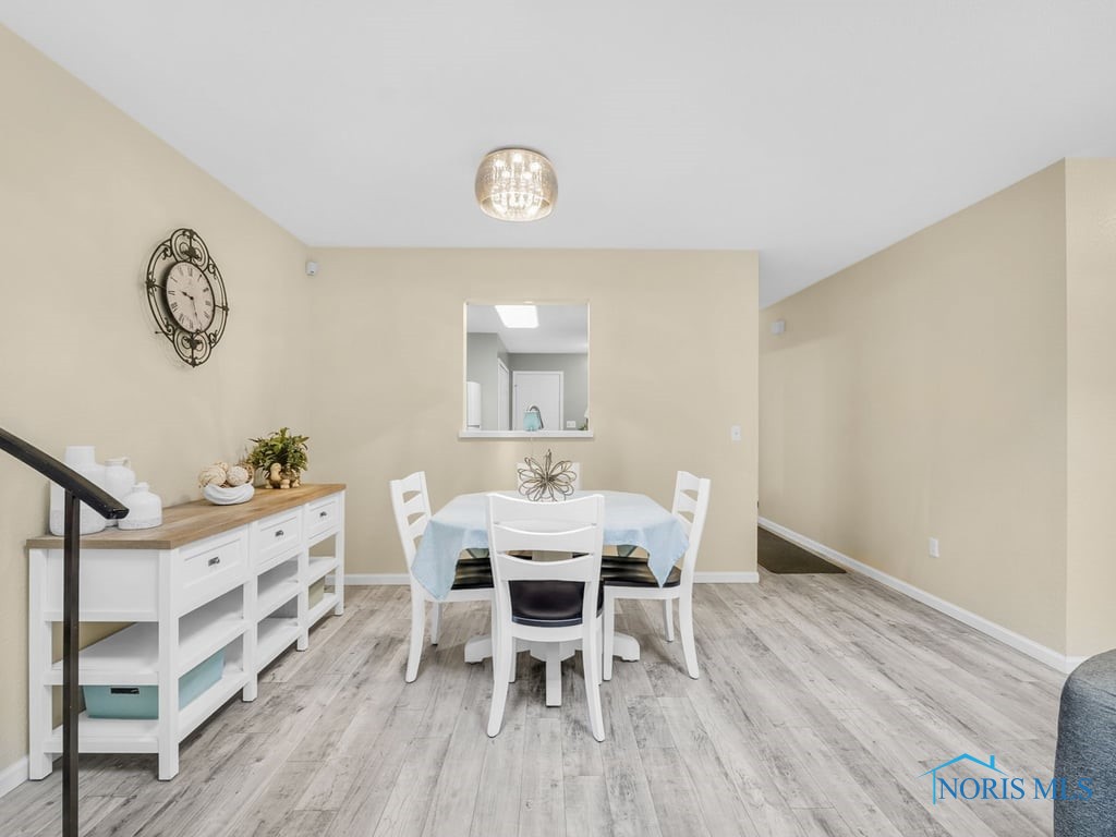 1104 Bernath Parkway, Toledo, Ohio image 8