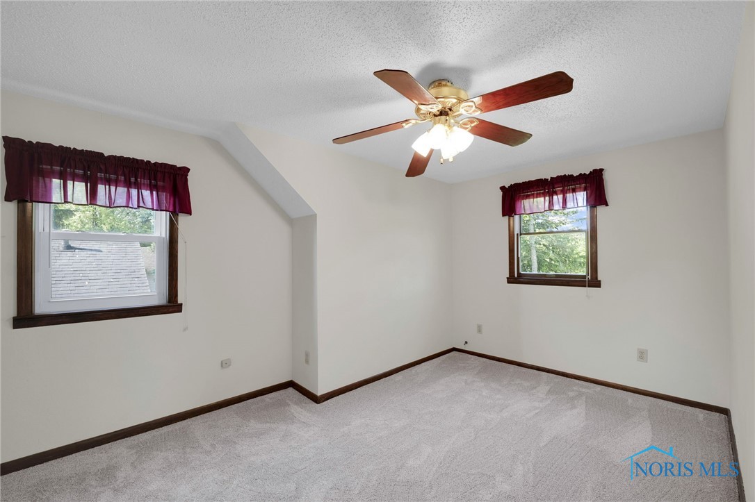 46 S Stadium Road, Oregon, Ohio image 26