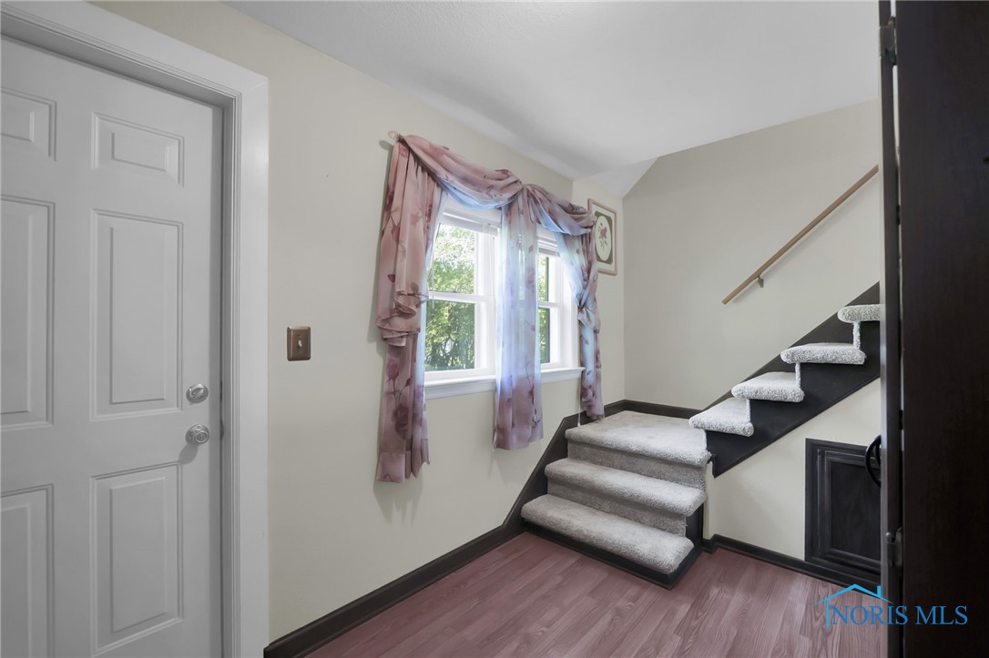 46 S Stadium Road, Oregon, Ohio image 21