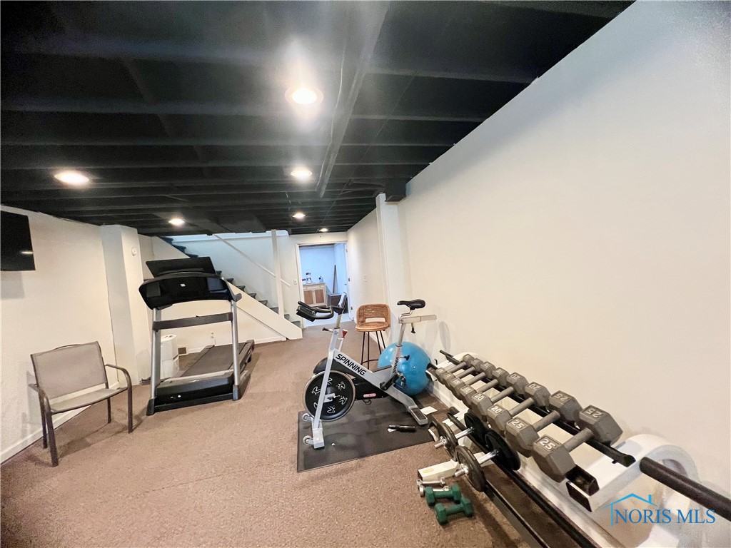 4805 Skelly Road, Toledo, Ohio image 28