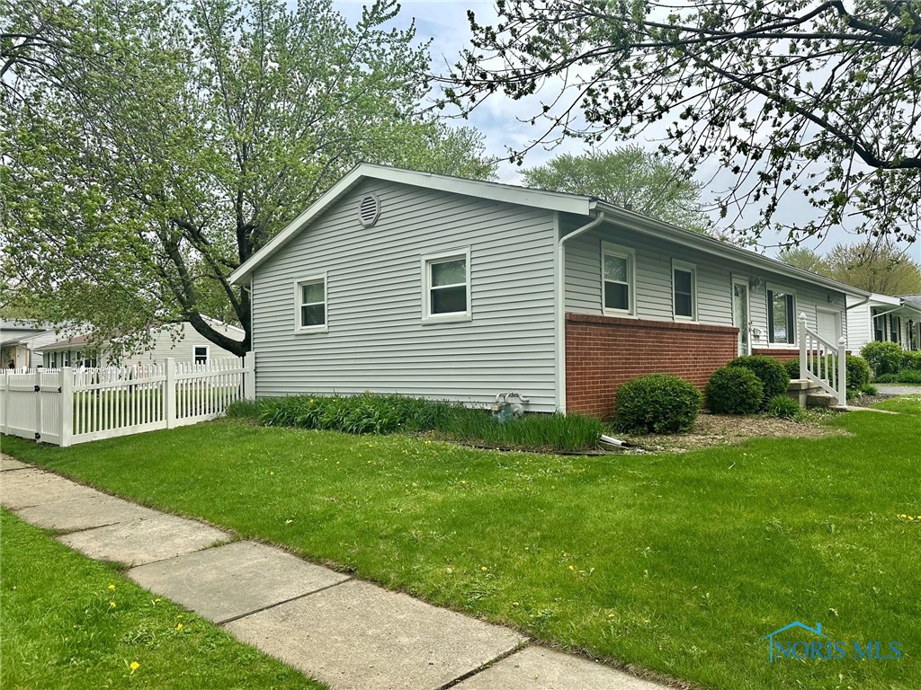 510 Rosewood Avenue, Findlay, Ohio image 4