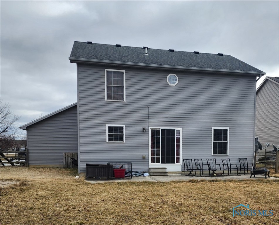 1731 Waterford Drive, Bowling Green, Ohio image 10