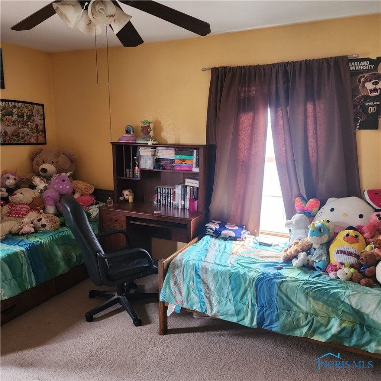 1731 Waterford Drive, Bowling Green, Ohio image 4