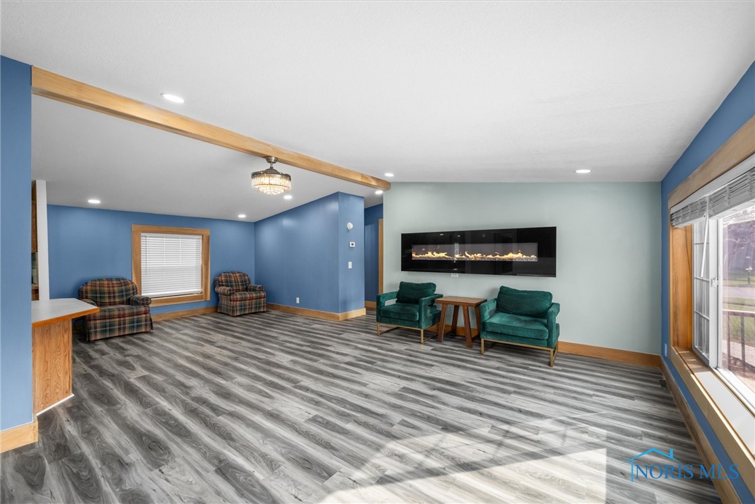 1204 Bedford Woods Drive, Toledo, Ohio image 7
