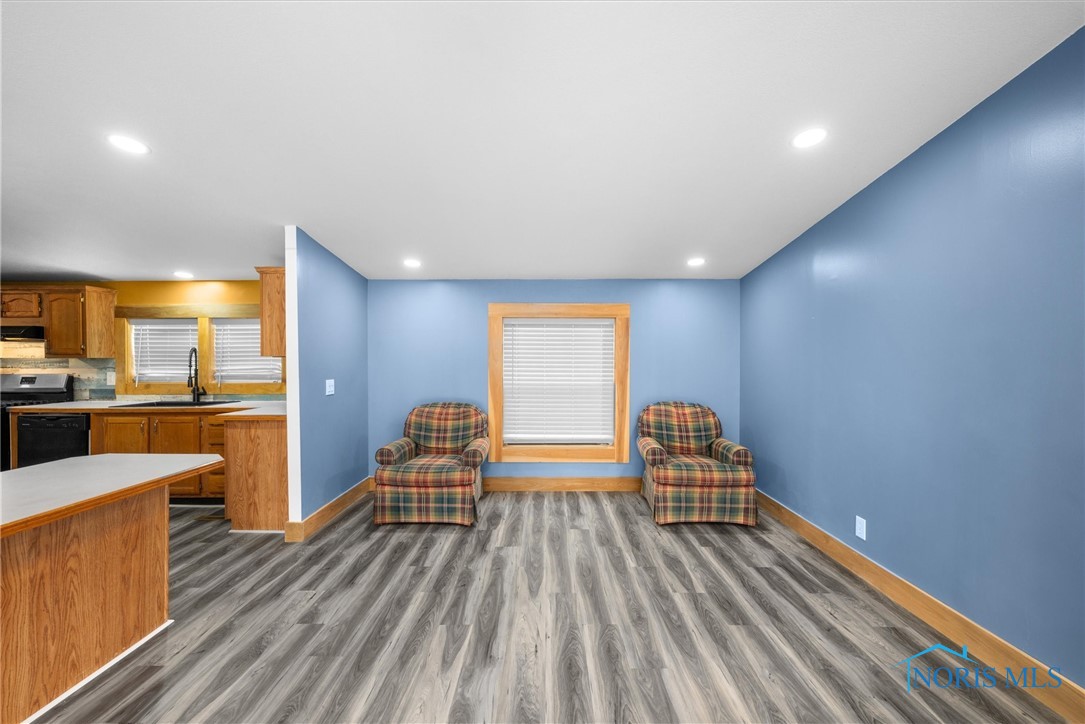 1204 Bedford Woods Drive, Toledo, Ohio image 9